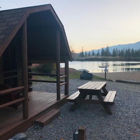 Отель Gallagher Lake Parkbridge Okanagan-Similkameen Экстерьер фото